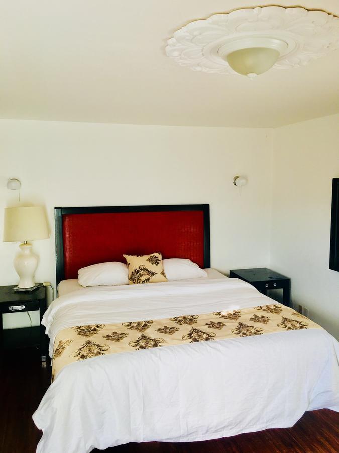 Norwalk Inn & Suites Eksteriør billede
