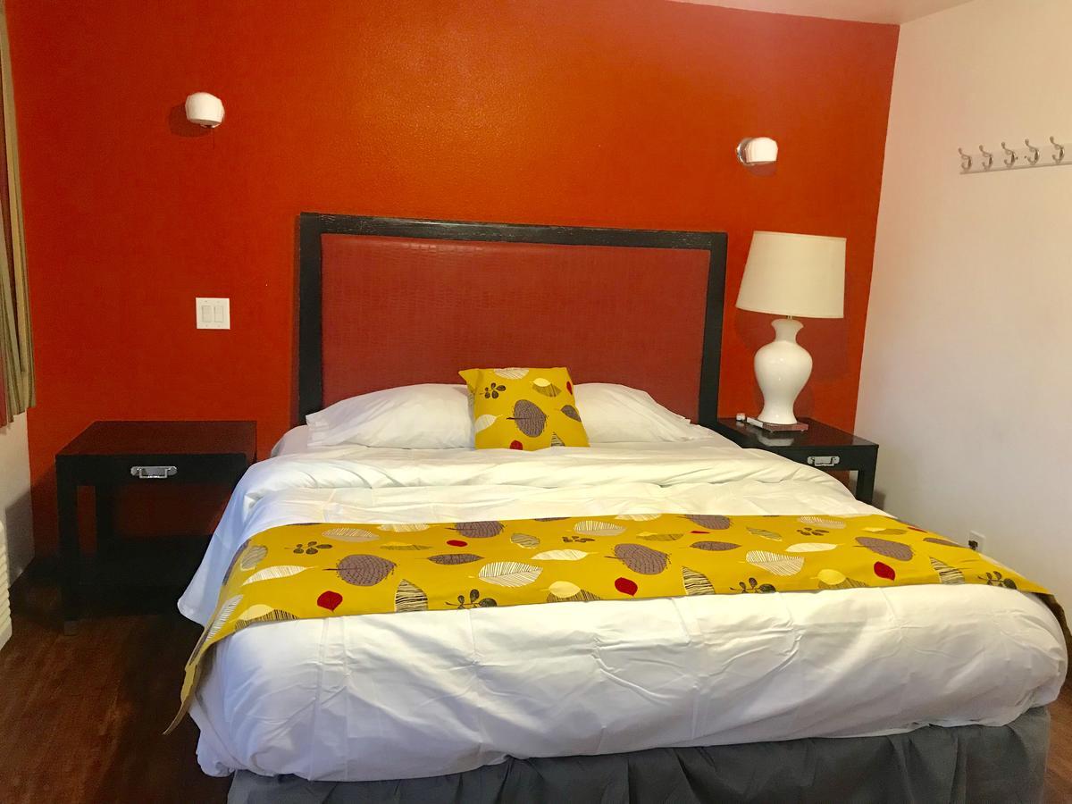 Norwalk Inn & Suites Eksteriør billede